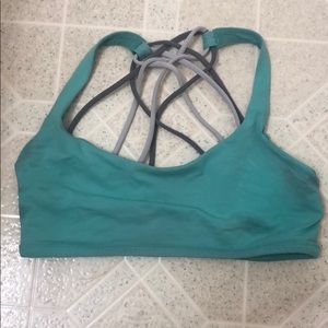 Lululemon sports bra